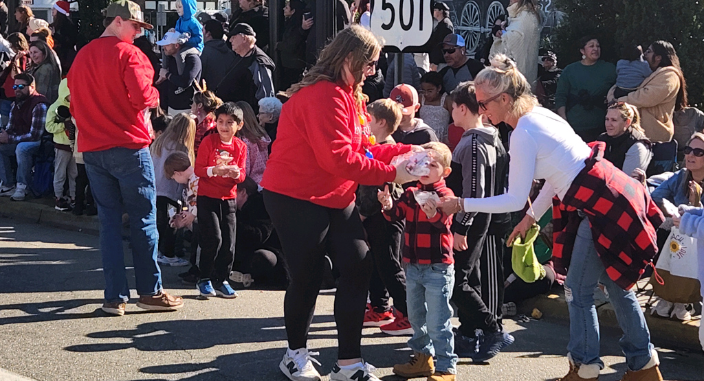 christmas parade 2025